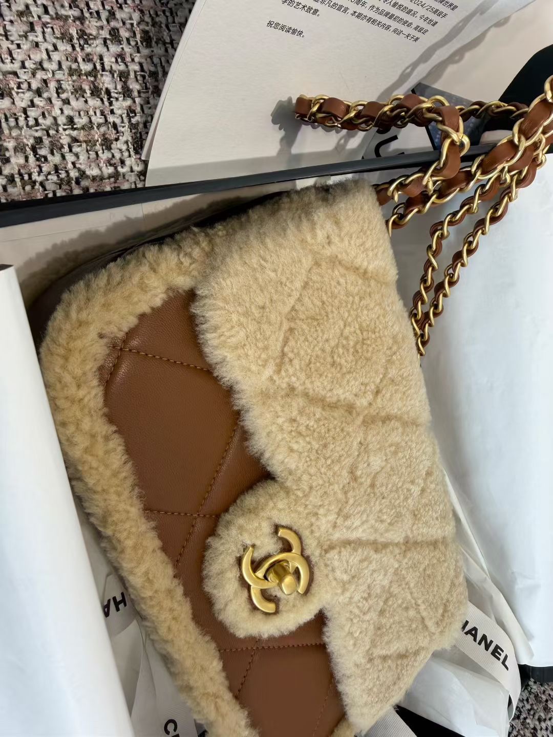 CHANEL Женская сумка 24k CHANEL Женская сумка 24k