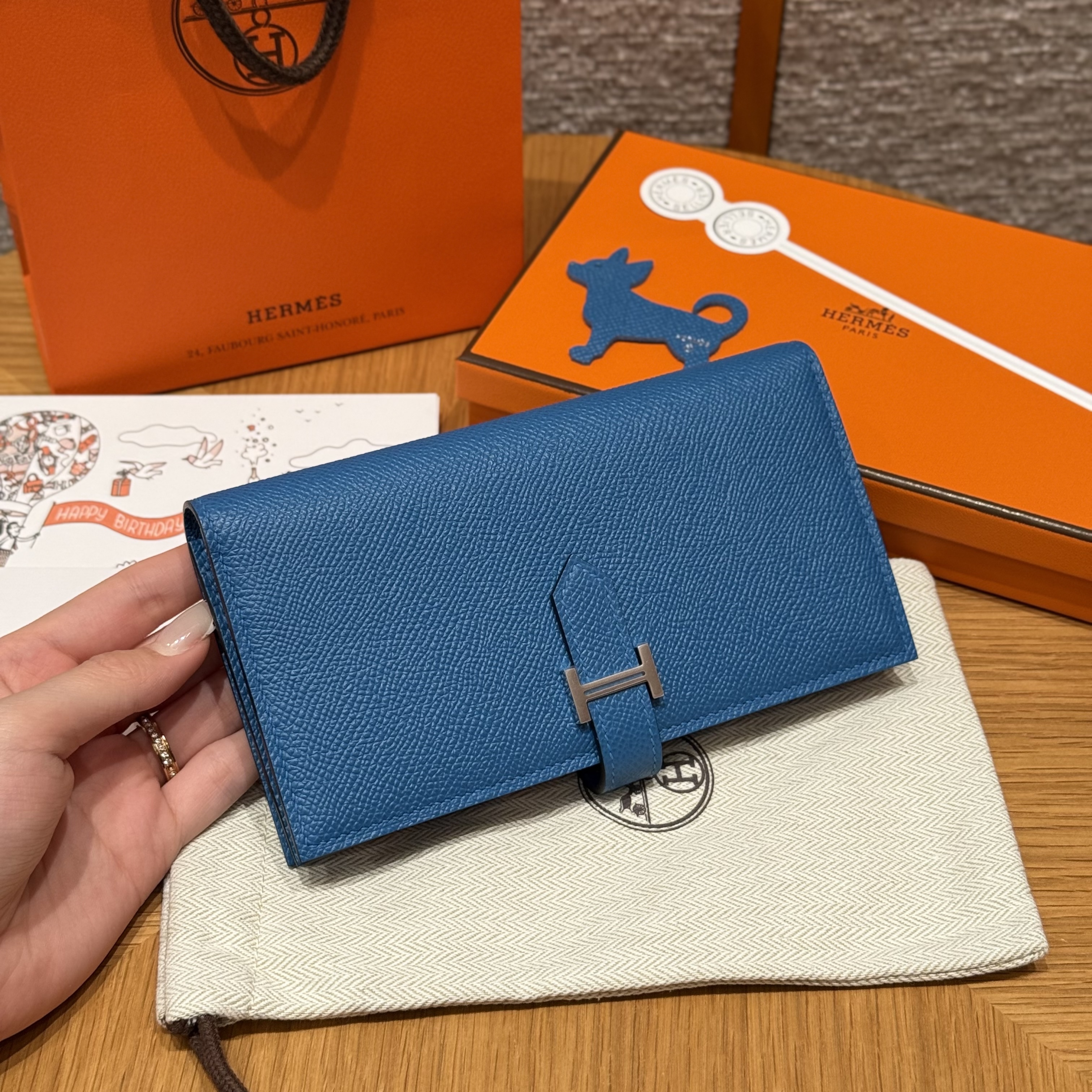 HERMES Кошелёк Bearn 17.5 см 7Q/Blue Mykonos Epsom HERMES Кошелёк Bearn 17.5 см 7Q/Blue Mykonos Epsom