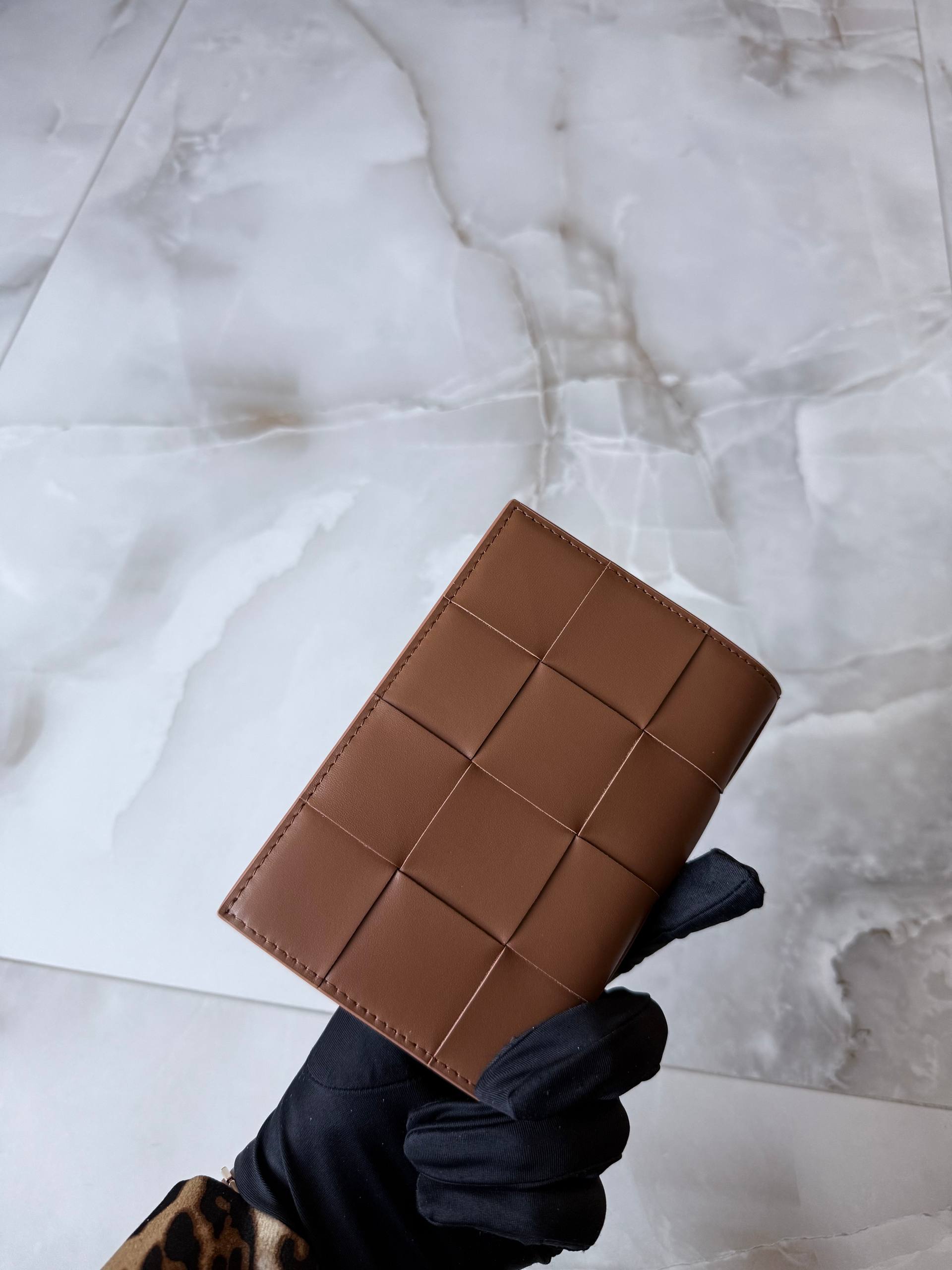 BOTTEGA VENETA Обложка на паспорт BOTTEGA VENETA Обложка на паспорт