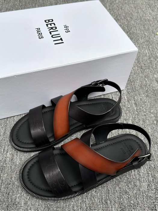 BERLUTI Мужские сандалии