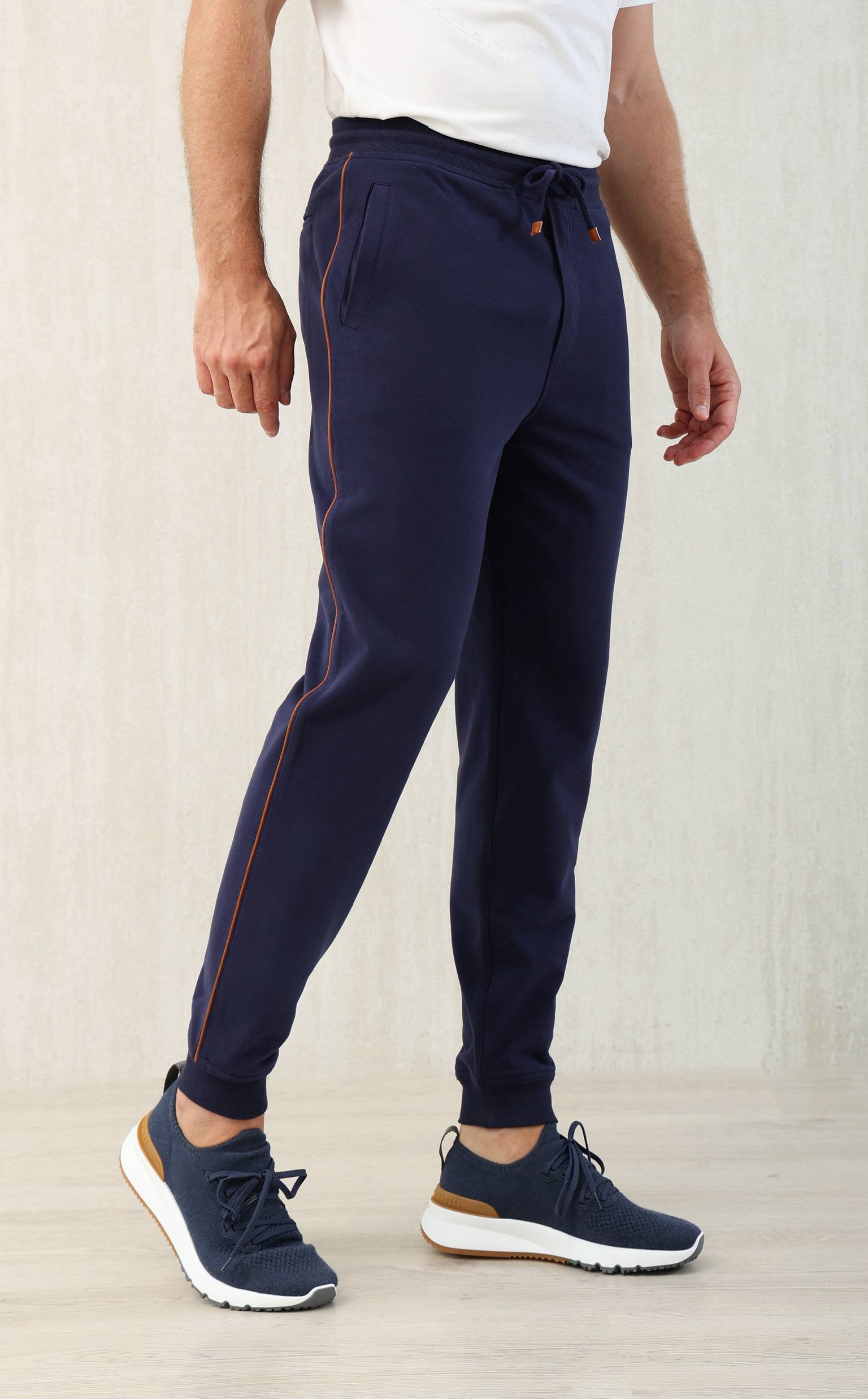 BRUNELLO CUCINELLI Мужской костюм