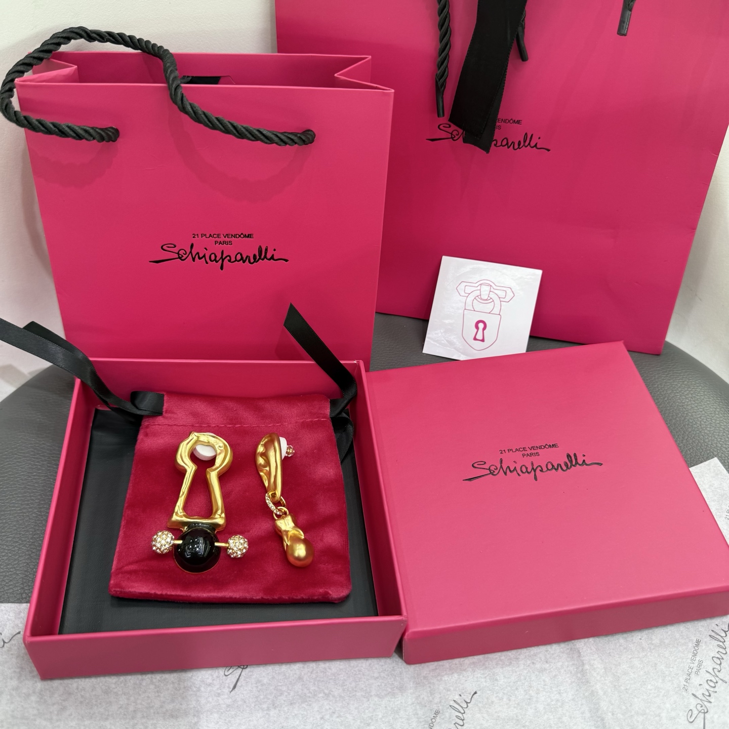 SCHIAPARELLI Женские винтажные серьги Clock SCHIAPARELLI Женские винтажные серьги Clock