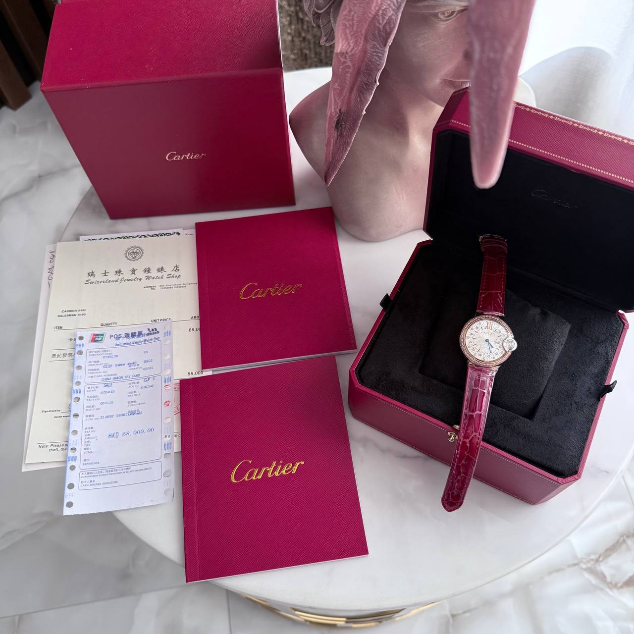 CARTIER Женские часы Ballon Bleu De Cartier 33 мм CARTIER Женские часы Ballon Bleu De Cartier 33 мм