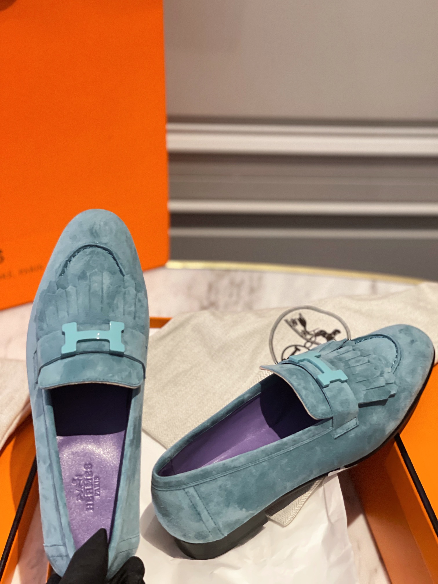 HERMES Женские лоферы с пряжкой H HERMES Женские лоферы с пряжкой H