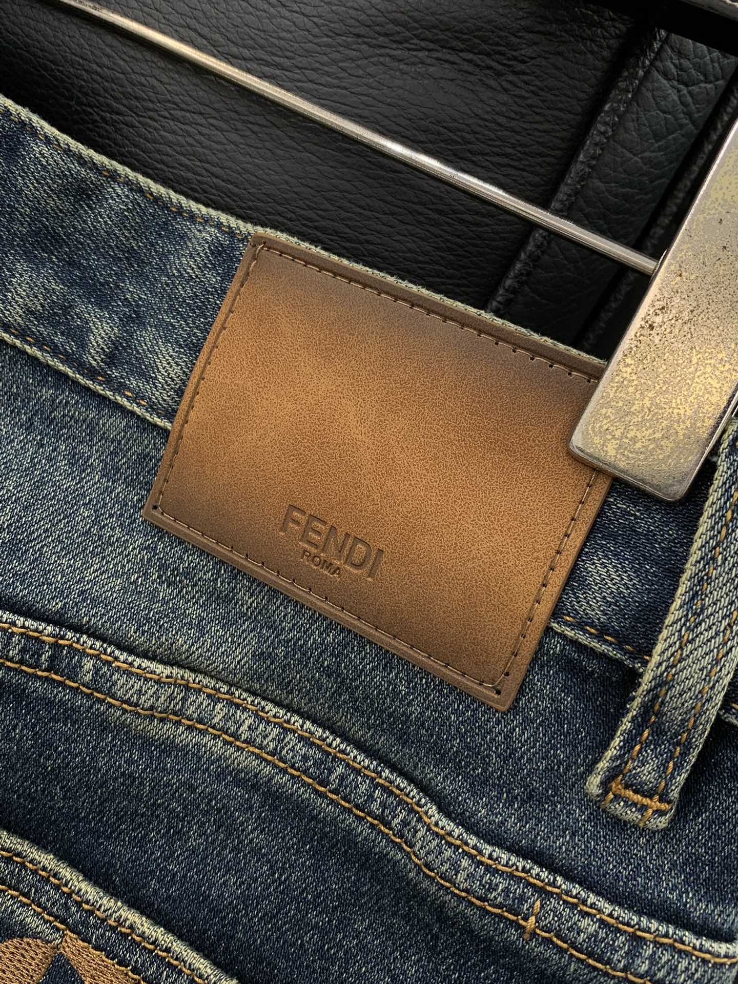 FENDI Мужские джинсы FENDI Мужские джинсы