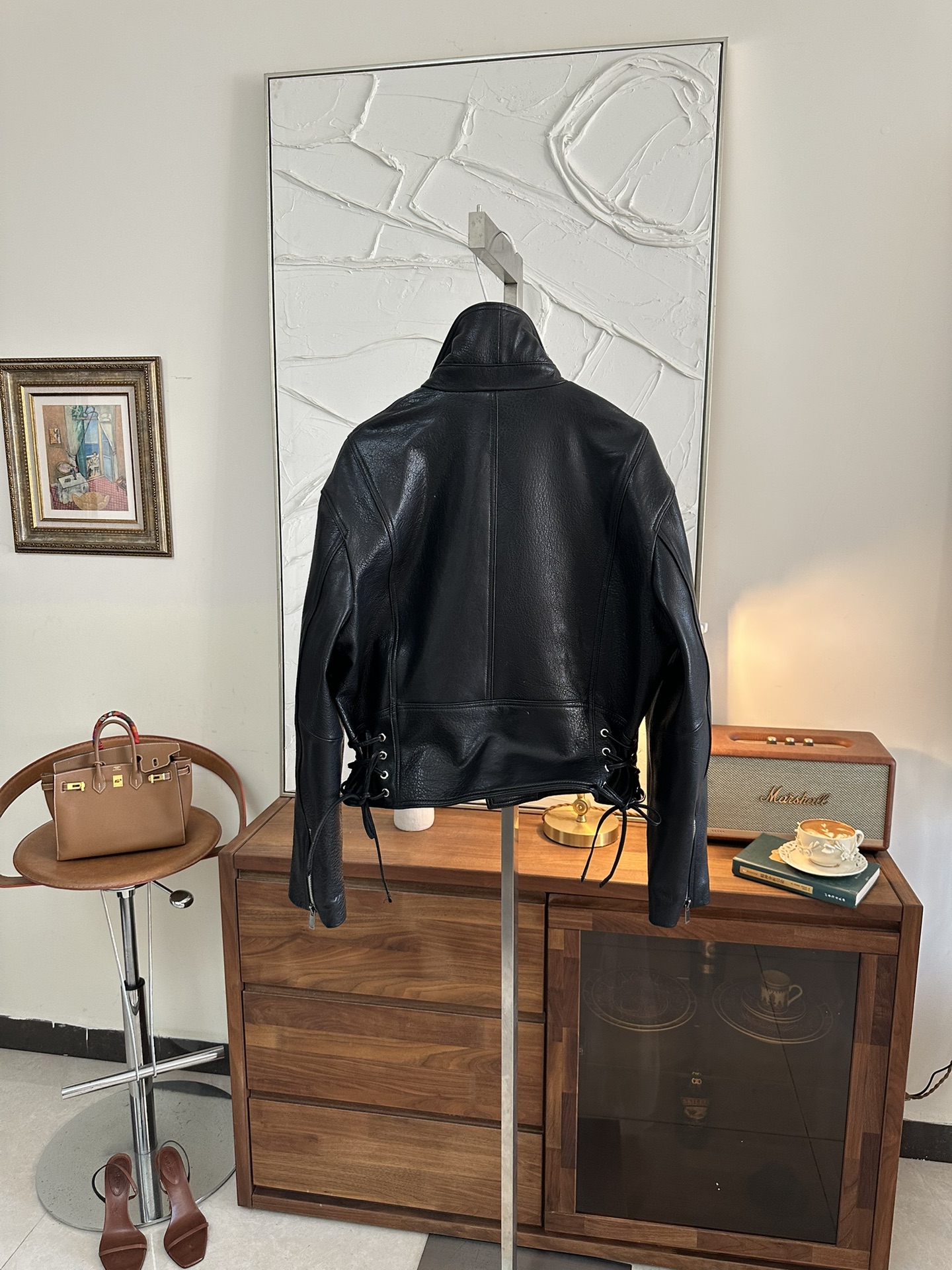 SAINT LAURENT Женская кожаная куртка классического кроя SAINT LAURENT Женская кожаная куртка классического кроя