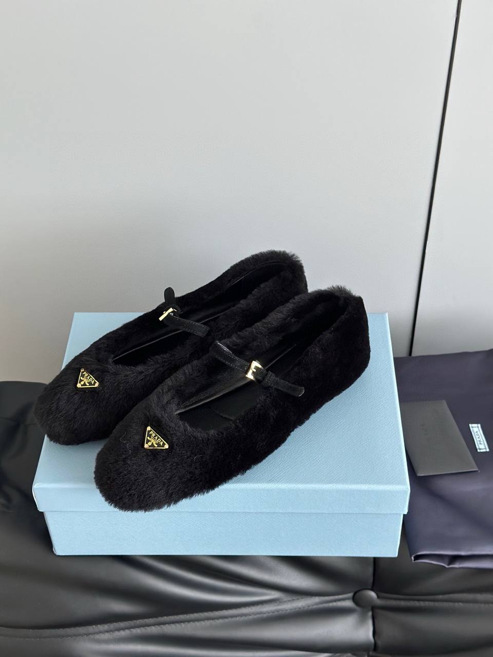 PRADA  Женские балетки из кожи ягненка 