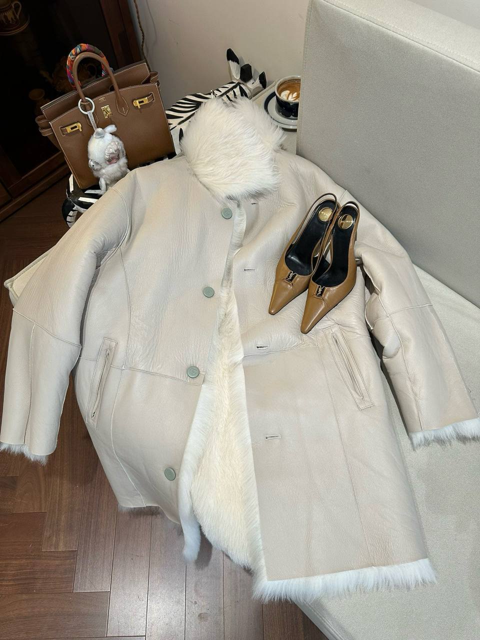 GUCCI Женская шуба из овчины GUCCI Женская шуба из овчины