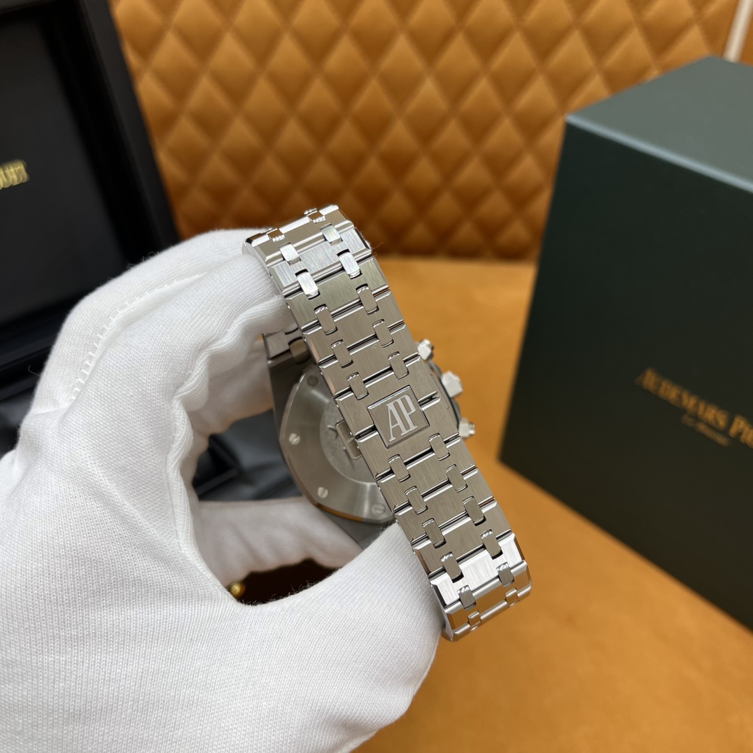 AUDEMARS PIGUET Мужские часы Royal Oak Chronograph 41 AUDEMARS PIGUET Мужские часы Royal Oak Chronograph 41