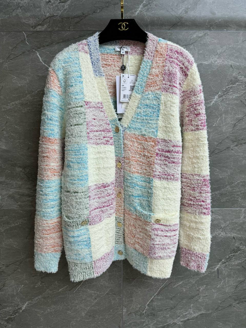 CHANEL Женский кардиган  CHANEL Женский кардиган