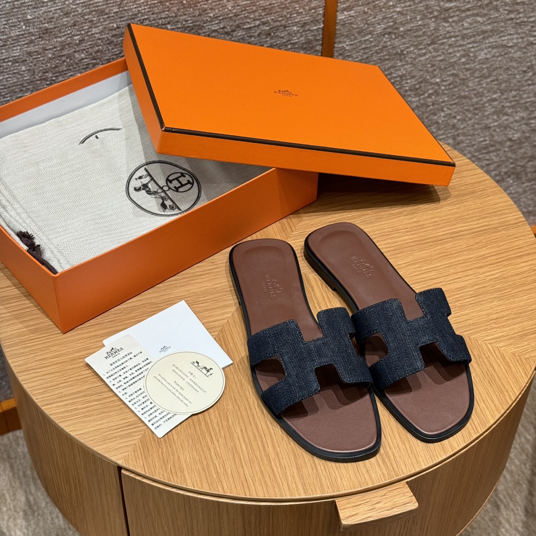 HERMES Женские сандалии Oran деним