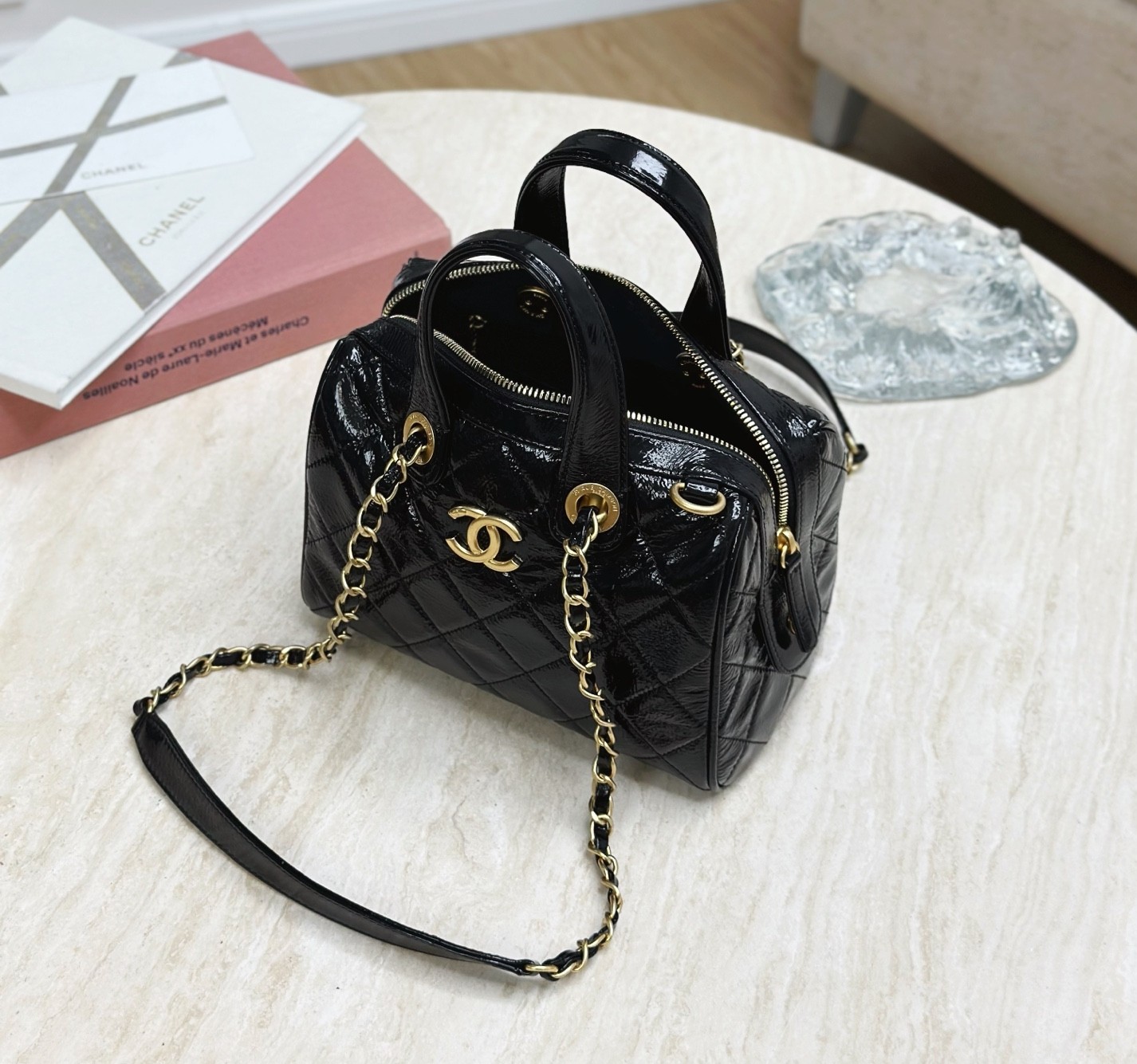 CHANEL Женская сумка small bowling 25A CHANEL Женская сумка small bowling 25A