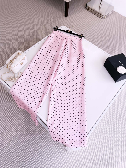 CHANEL Женские брюки в горошек из шелка