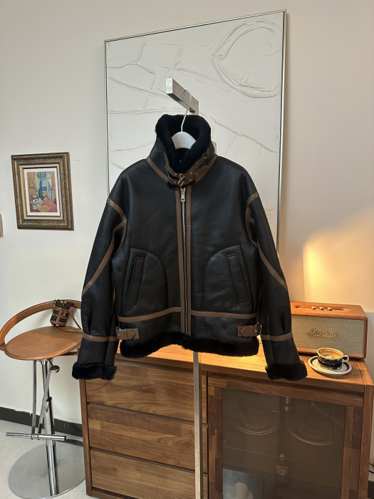  BRUNELLO CUCINELLI Женская дубленка