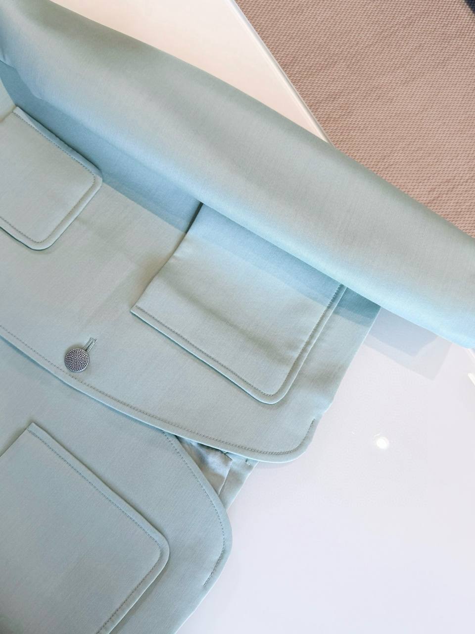 LORO PIANA Женский шёлковый пиджак LORO PIANA Женский шёлковый пиджак