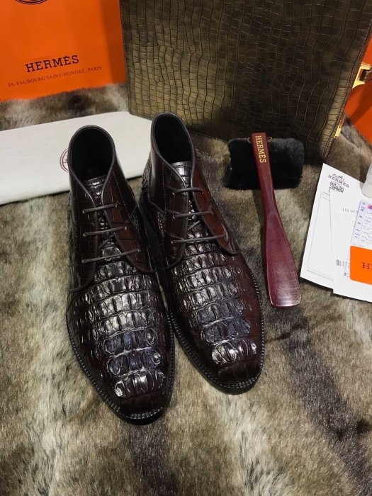 HERMES Мужские ботинки чакка кожа нильского крокодила