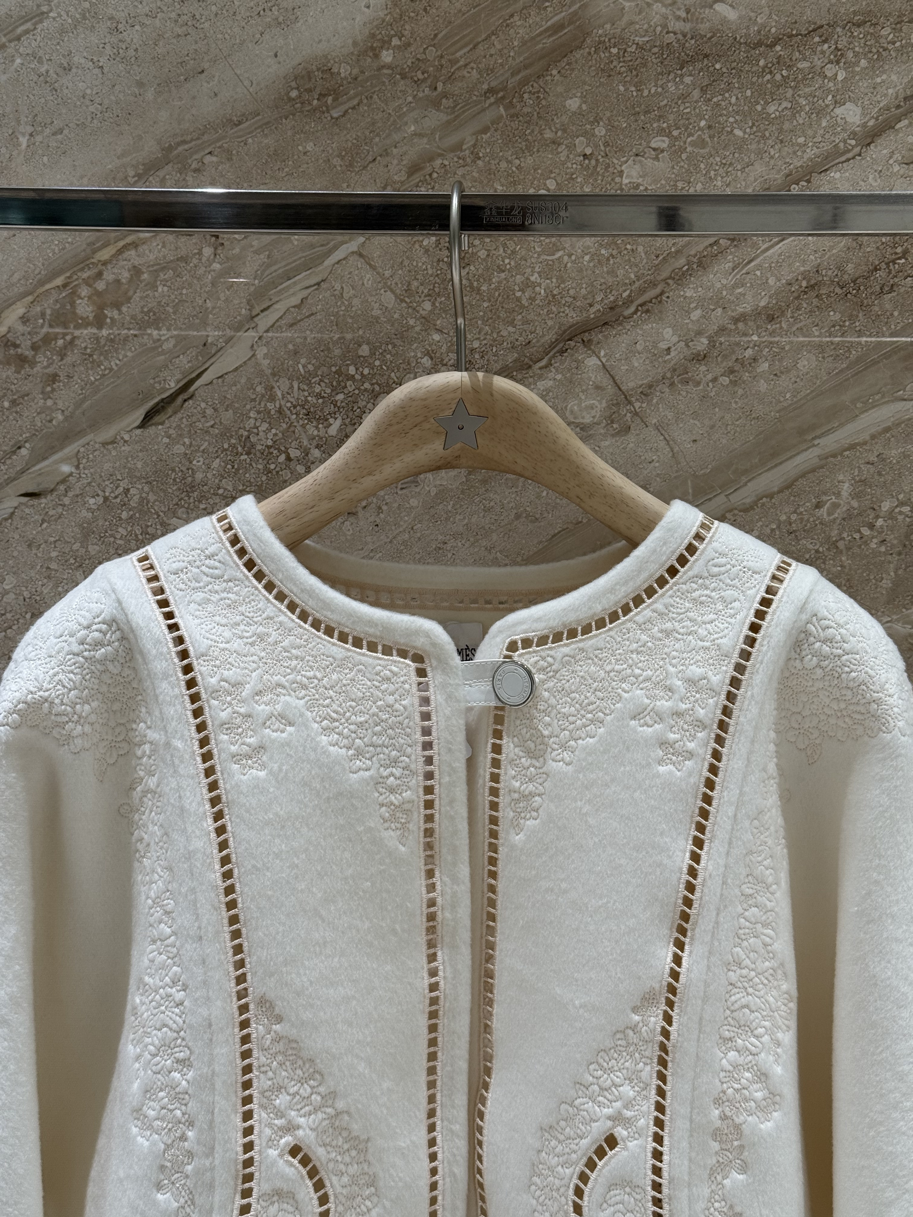 HERMES Женский жакет из кашемира HERMES Женский жакет из кашемира