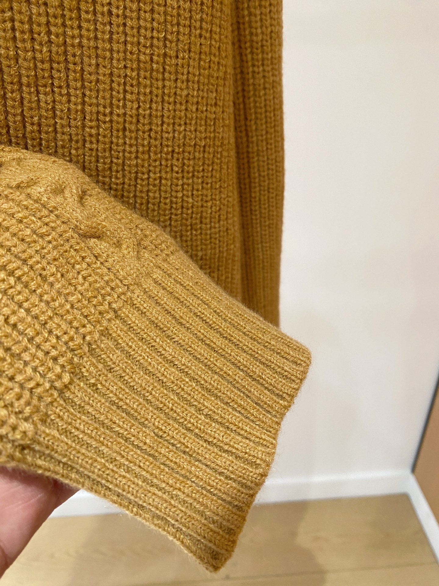 LOUIS VUITTON Мужской кардиган с логотипом