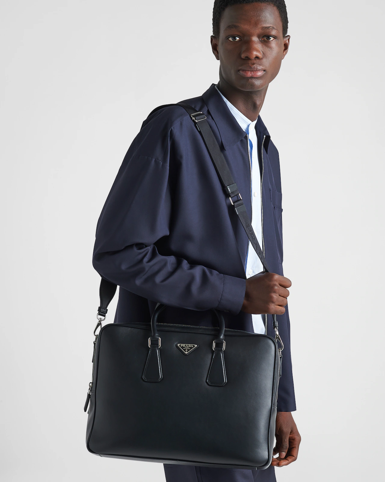 PRADA Мужской портфель  PRADA Мужской портфель
