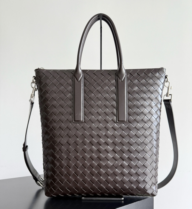 BOTTEGA VENETA Мужская сумка Intrecciato