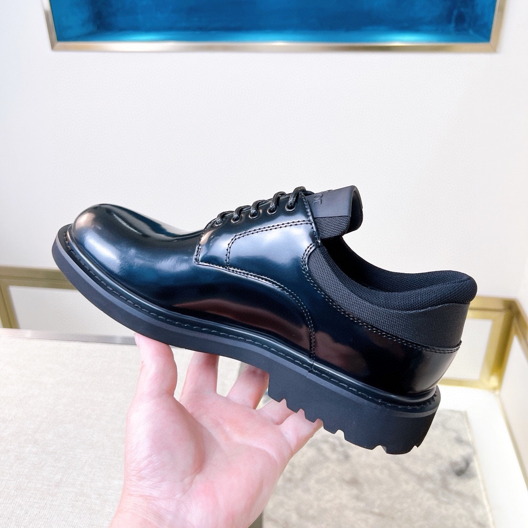 CHRISTIAN DIOR Мужские туфли CHRISTIAN DIOR Мужские туфли