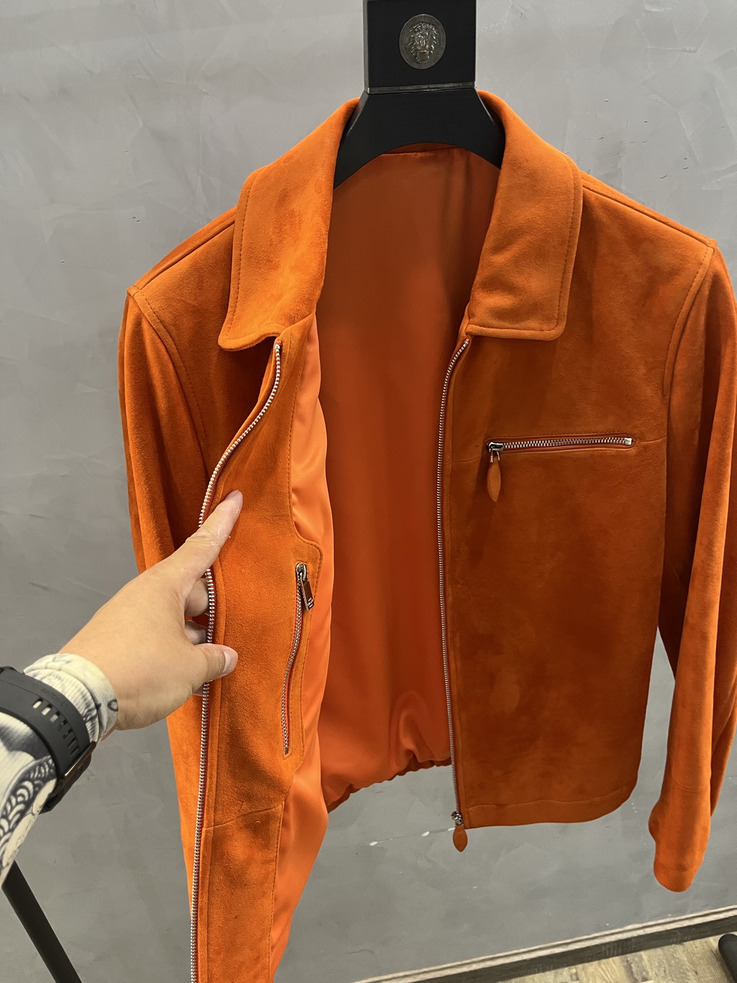 BERLUTI Мужская куртка из замши с застежкой-молнией