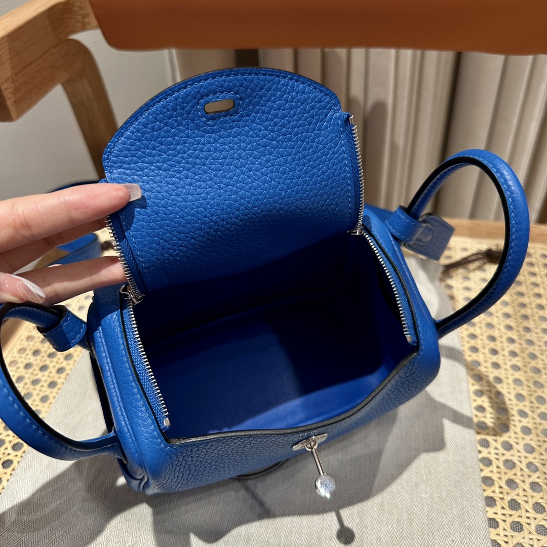 HERMES Женская сумка Lindy 19 см 7Q Clemence HERMES Женская сумка Lindy 19 см 7Q Clemence