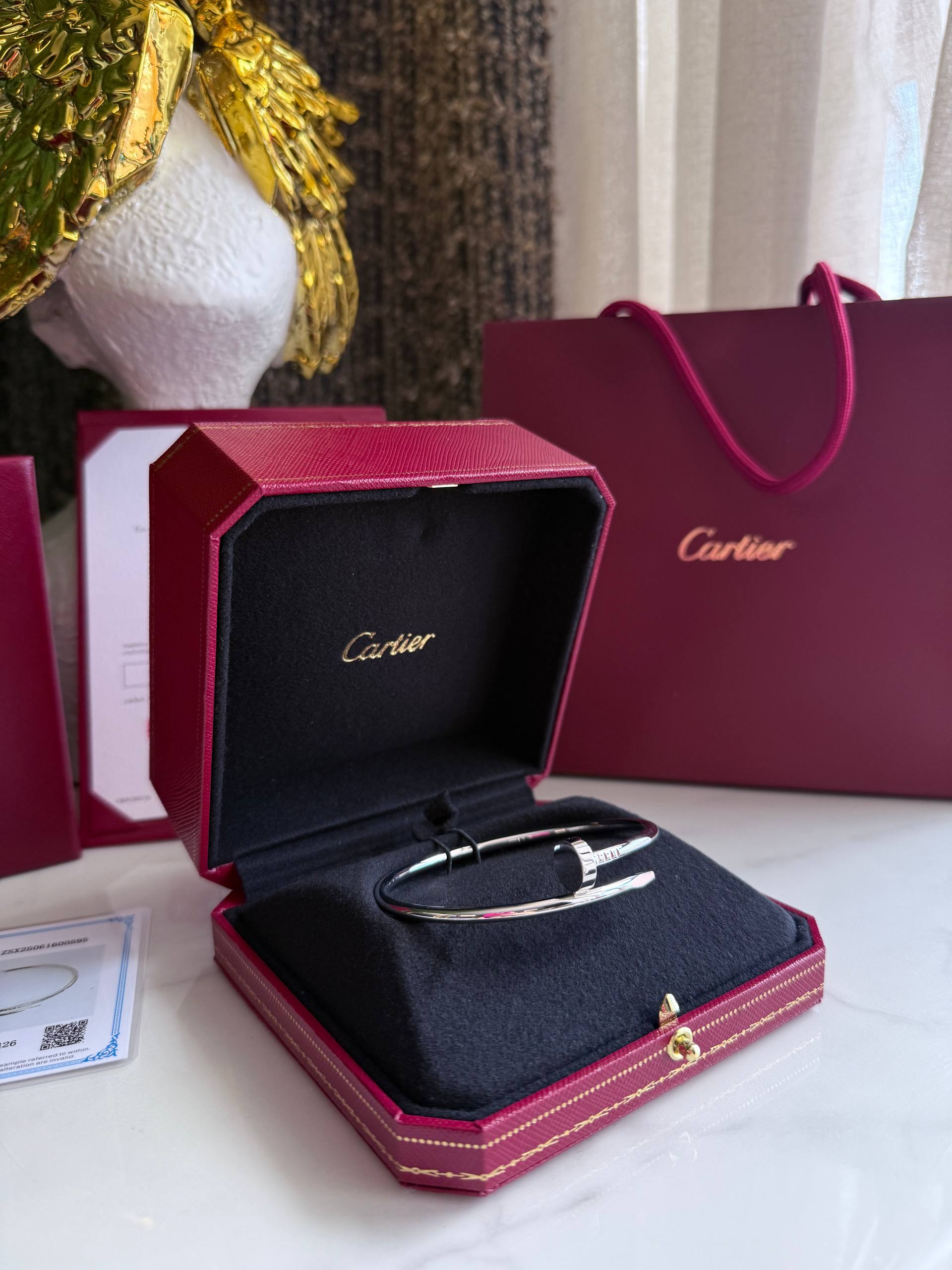 CARTIER Браслет Juste un Clou белое золото CARTIER Браслет Juste un Clou белое золото