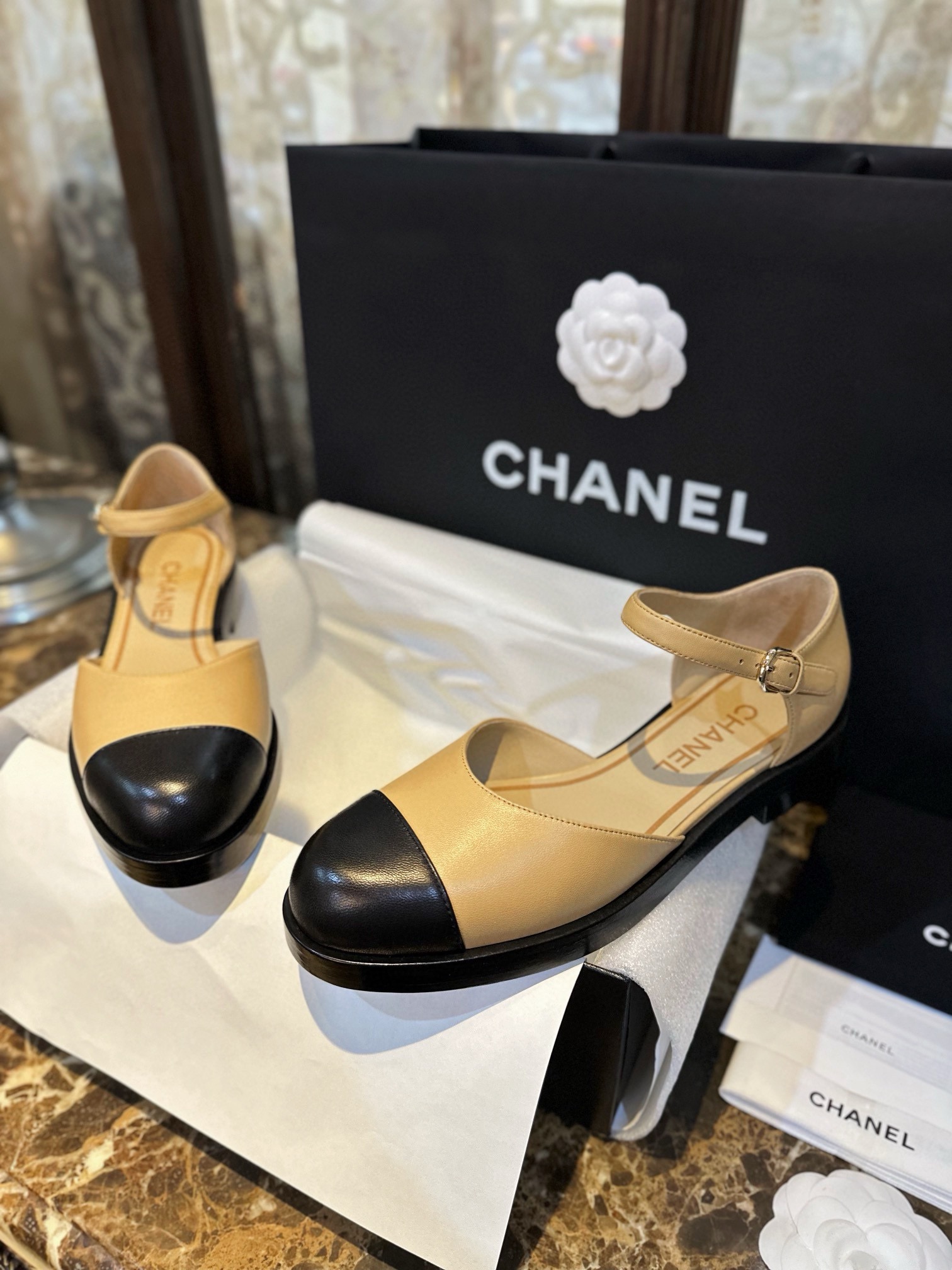 CHANEL Туфли женские  CHANEL Туфли женские