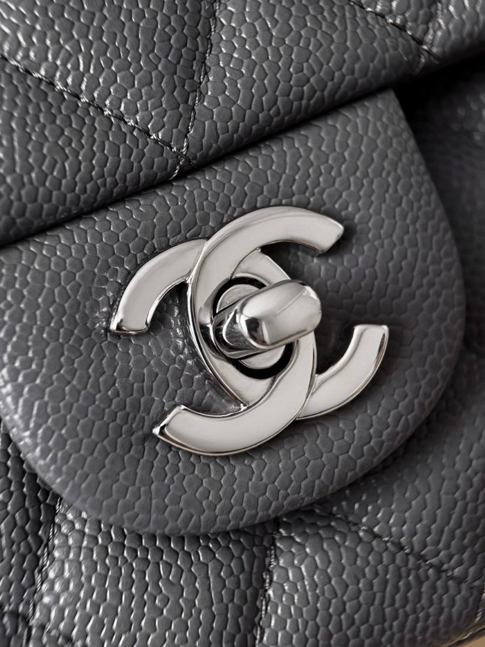 CHANEL Женская сумка Classic Flap CF25 CHANEL Женская сумка Classic Flap CF25