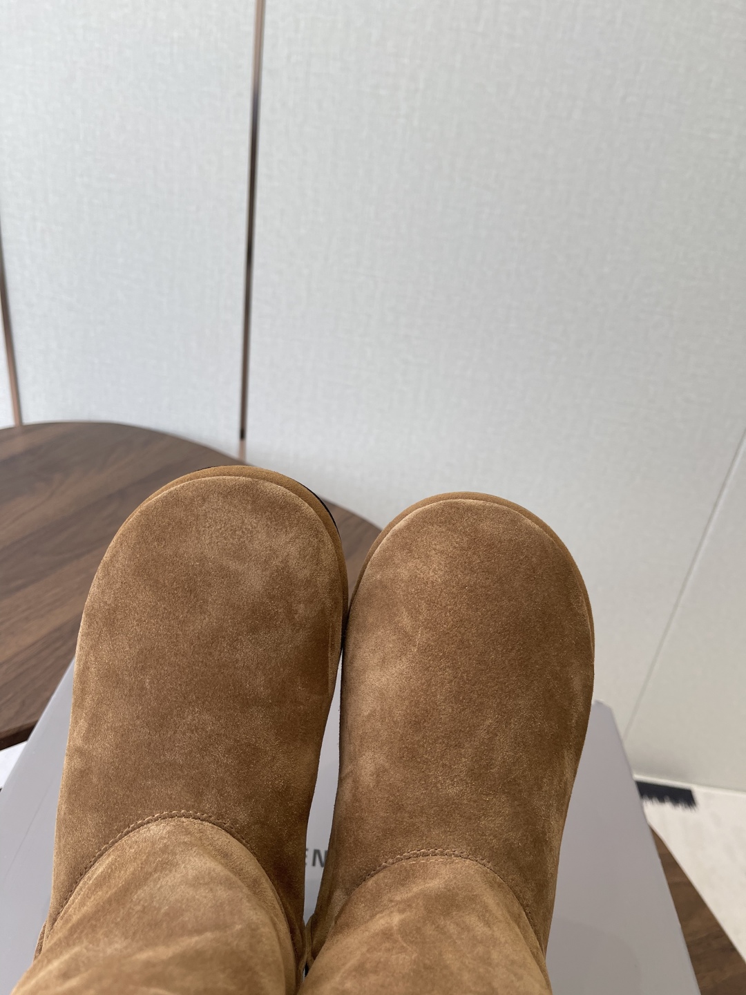 BALENCIAGA Женские угги 