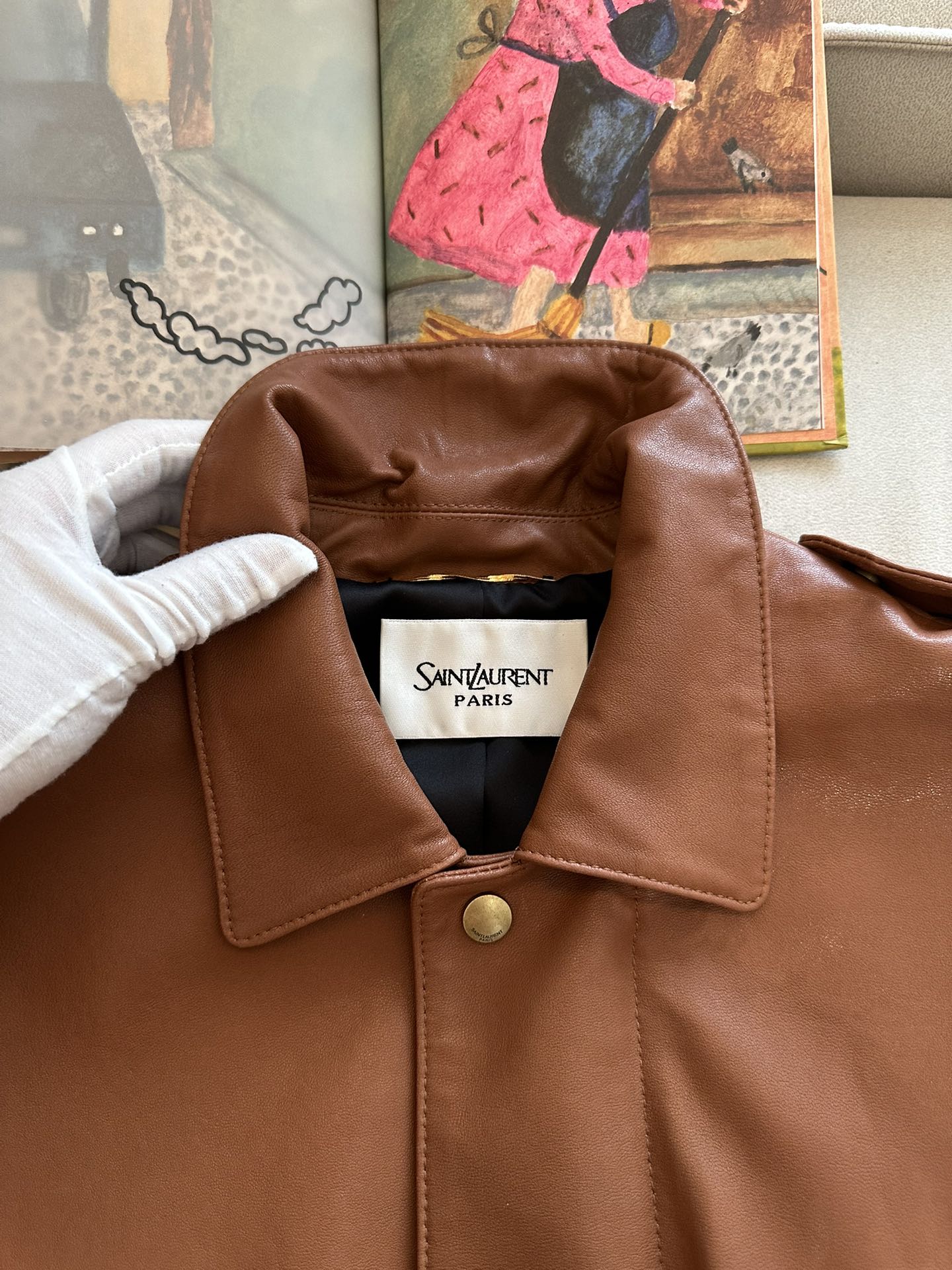 SAINT LAURENT Женская кожаная куртка прямого кроя SAINT LAURENT Женская кожаная куртка прямого кроя