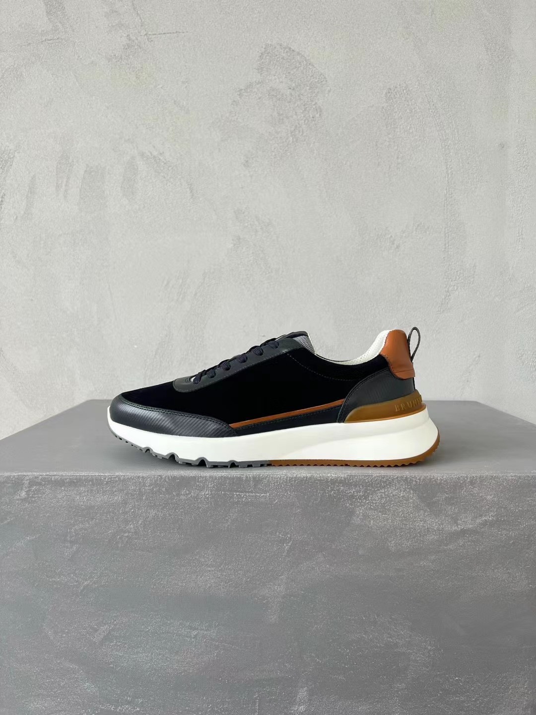 BRUNELLO CUCINELLI Мужские кроссовки BRUNELLO CUCINELLI Мужские кроссовки