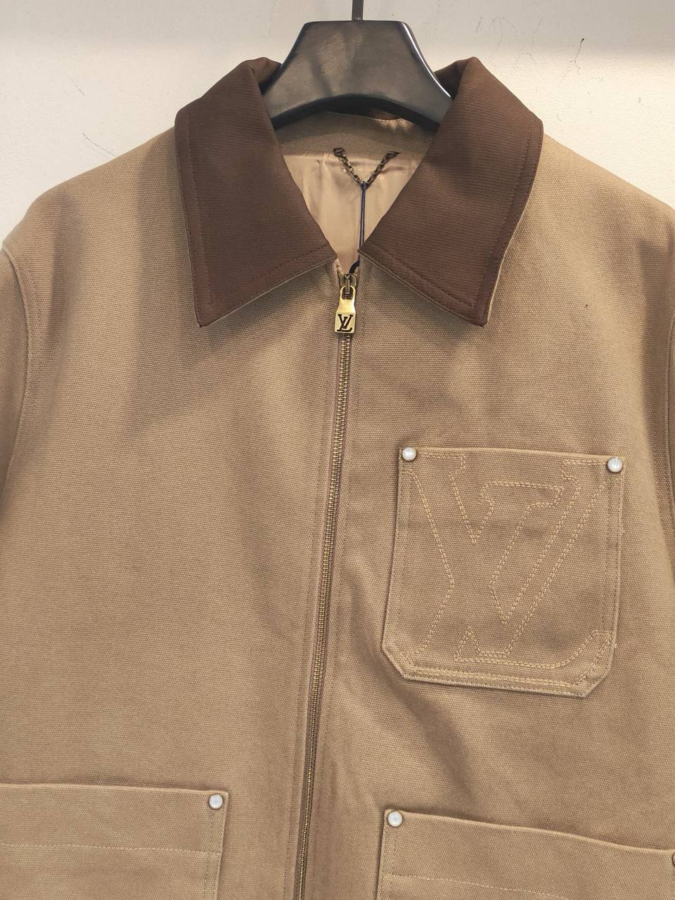 LOUIS VUITTON Мужская ветровка LOUIS VUITTON Мужская ветровка