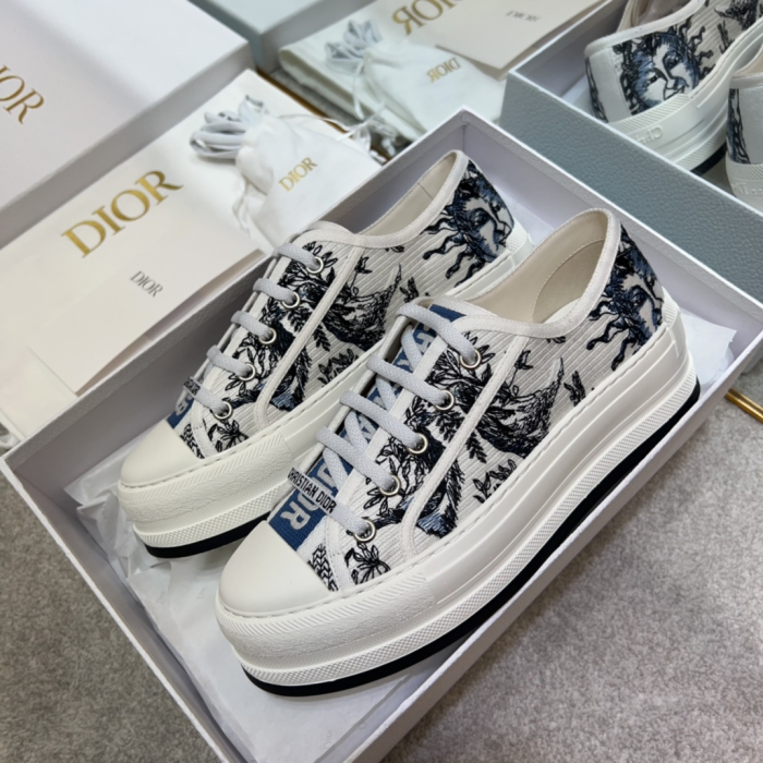 CHRISTIAN DIOR Женские кеды на платформе Walk'n'Dior