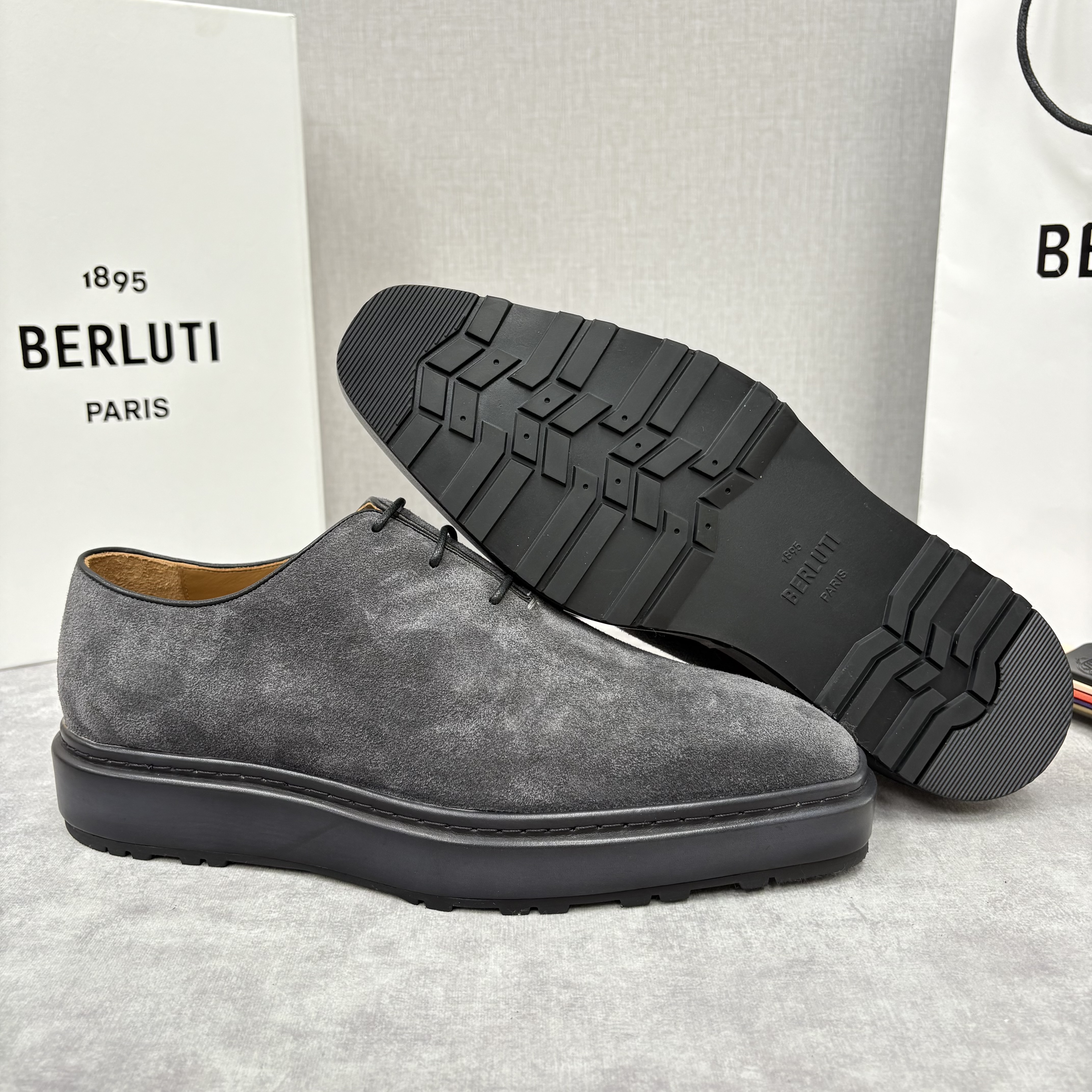 BERLUTI Мужские лоферы Alto замша