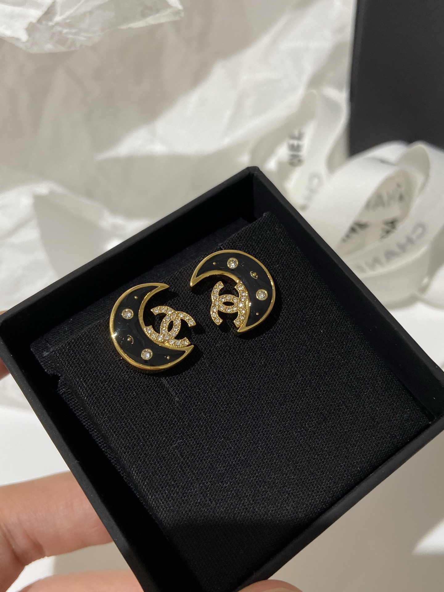 CHANEL Женские серьги CHANEL Женские серьги