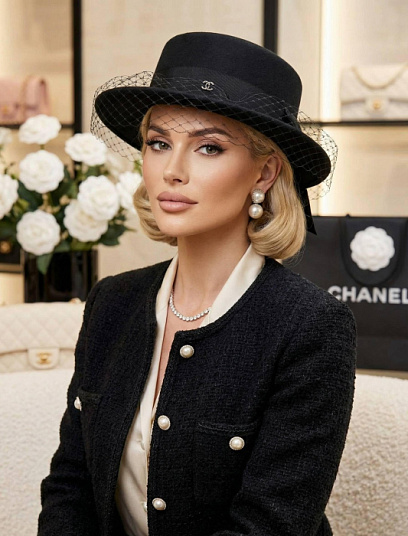 CHANEL Женская шляпа из шерсти