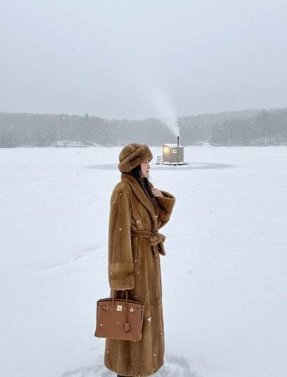 FENDI Женская шуба из норки 