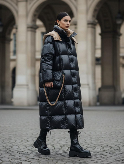 MONCLER Женский удлинённый пуховик Parnaiba 