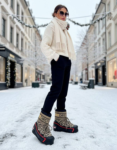 CHRISTIAN DIOR Женские ботинки луноходы 