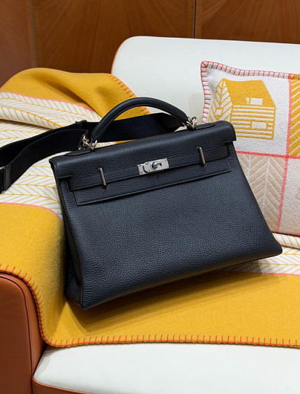 HERMES Женская сумка Kelly Maxi 42 см 89/Noir Togo