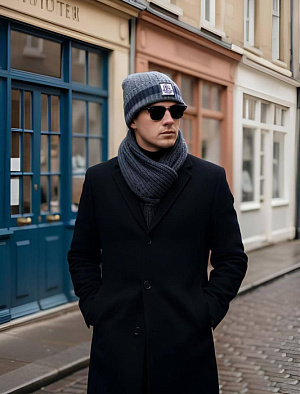 MONCLER Мужская шапка 