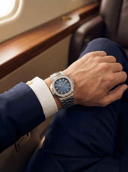 PATEK PHILLIPE Мужские часы Nautilus 5811
