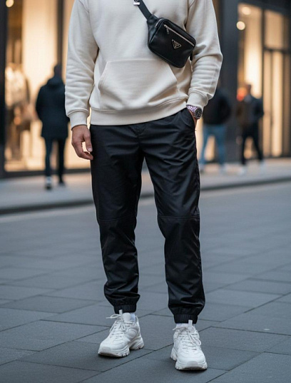 PRADA Мужские брюки черная