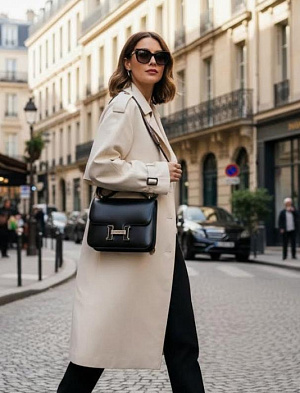 HERMES Женская сумка Constance 19 см 89/noir Box