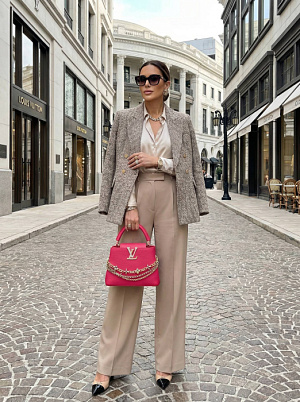 LOUIS VUITTON Женская сумка Capucines