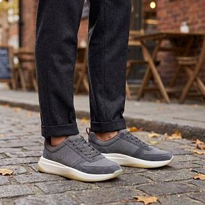 LORO PIANA Мужские кроссовки замшево‑текстильные