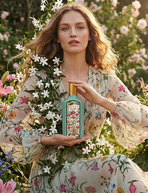 GUCCI flora Gorgeous jasmine аромат